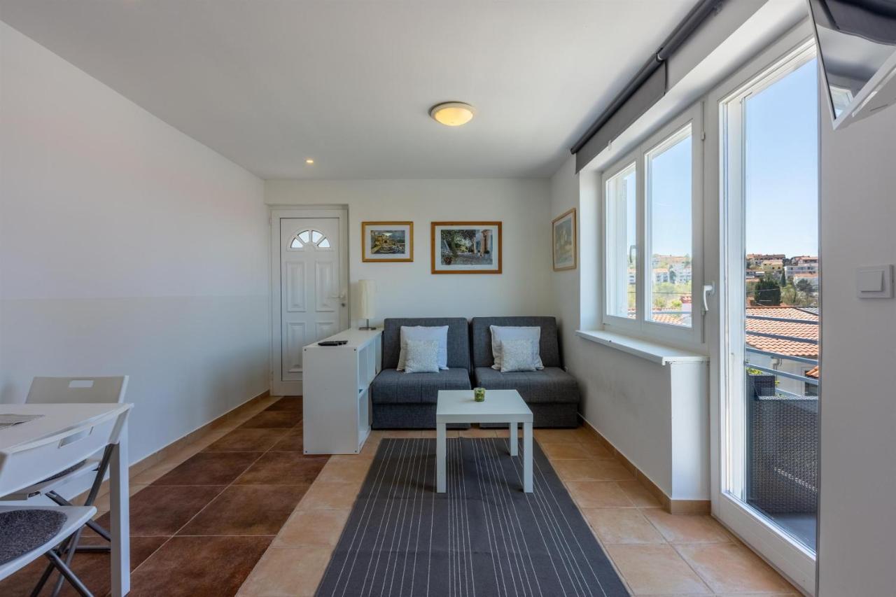 Apartment Vito Njivice Eksteriør bilde